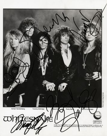 デイヴィッド・カヴァデールとスティーヴ・ヴァイ　サインcd whitesnake Steve Vai Praises Coverdale and Reflects on Final Whitesnake Show