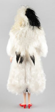 Lot #347 Cruella de Vil: Betty Lou Gerson Signed Ceramic Doll - Image 7