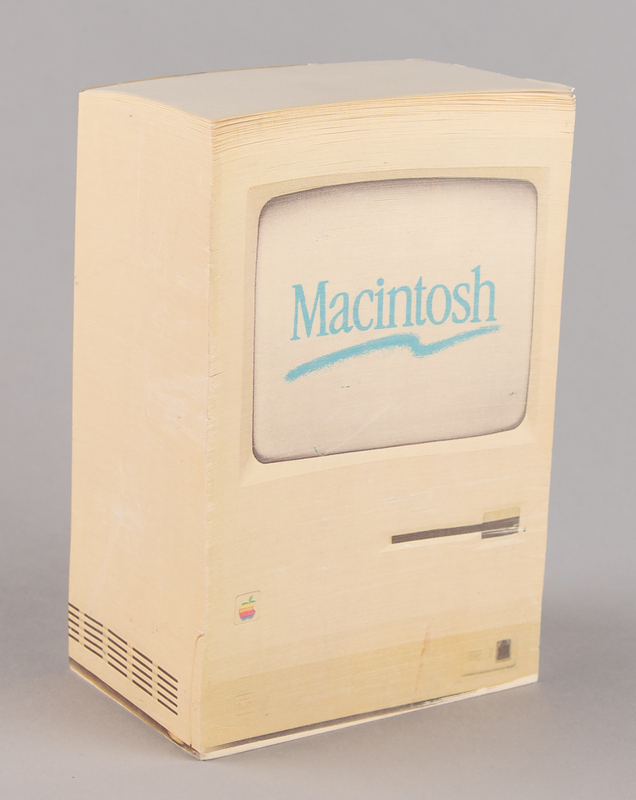 Lot 6122 Apple Computer 'Macintosh 128K Computer' Notepad Block