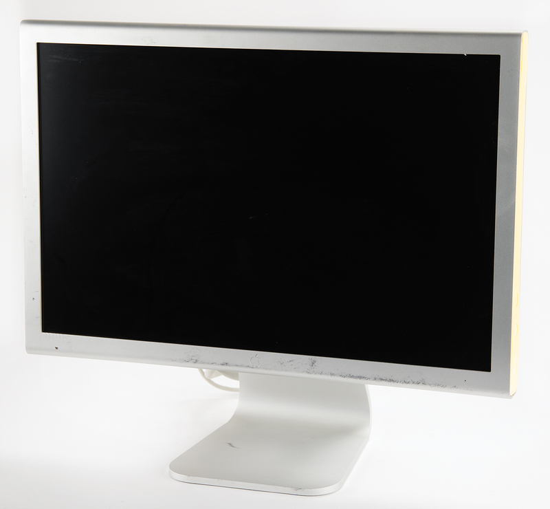 Lot 6057 Apple Cinema Display EVT Prototype - 20 Inches