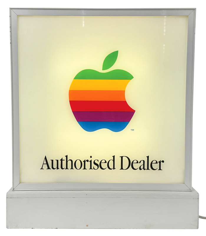 Lot 6091 Apple Computer Authorized Dealer Illuminated Sign