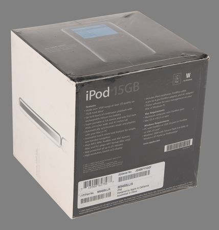 Lot #6077 Apple iPod (3rd Generation, Sealed, 15GB) - Image 3