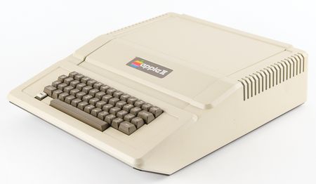 Lot #6017 Apple II Computer with Early Rev. 0 Board (Serial No. A2S1-5384) - Image 2