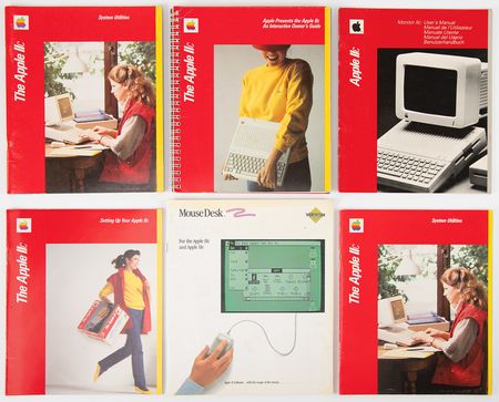 Lot #6032 Apple IIc Computer with Carrying Case - Image 8