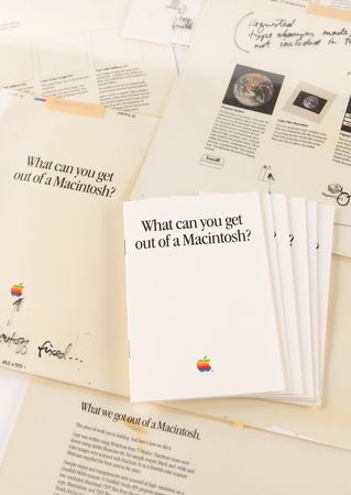 Lot #6096 Apple Creative Services 'What can you
