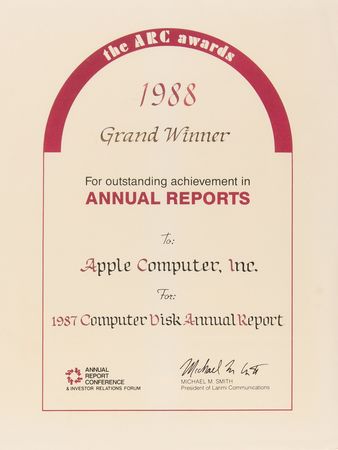 Lot #6095 Apple Computer (7) Annual Reports for 1986, 1987, and 1988, with HyperCard Supplement - From the Collection of Ron Fernandez - Image 4