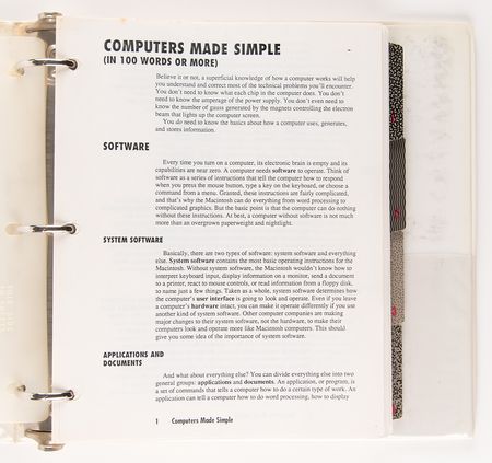 Lot #6101 Apple Computer (4) Early Macintosh Training Guides and Manuals - From the Collection of Ron Fernandez - Image 8