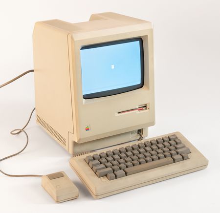 Lot #6034 Apple Macintosh 128K Computer - Fully Functional - Image 1