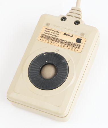 Lot #6037 Apple Macintosh 512K Computer - Image 10