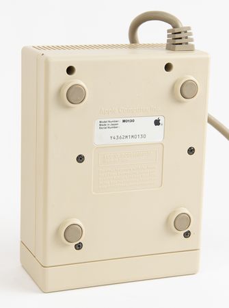 Lot #6037 Apple Macintosh 512K Computer - Image 6