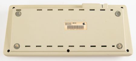 Lot #6037 Apple Macintosh 512K Computer - Image 8