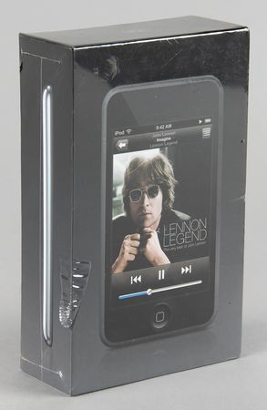 Lot #6083 Apple iPod Touch (1st Generation, Sealed - 8GB) - Image 1