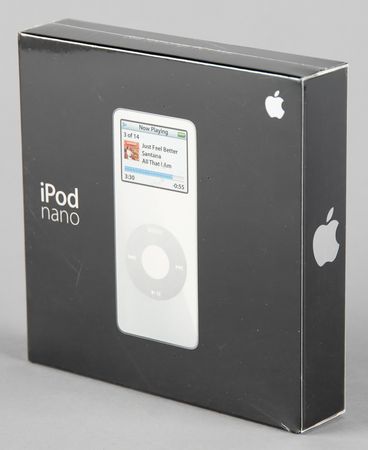 Lot #6080 Apple iPod Nano (1st Generation, Sealed - 2GB, White) - Image 1