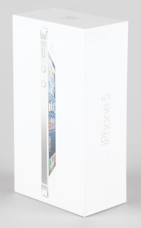Lot #6072 Apple iPhone 5 (6th Generation, Sealed - 32GB) White Version - Image 2