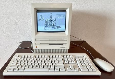 Lot #6040 Apple Macintosh SE Signed by Dan Kottke - Image 13