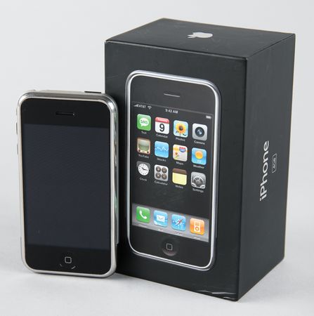 Lot #6068 Apple iPhone - Rare 4GB Model (First Generation) - Image 1