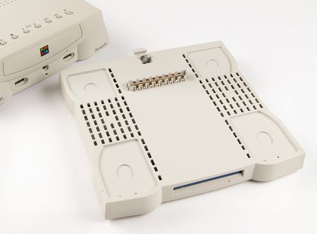 Lot #6048 Apple/Bandi Pippin Developer's Prototype with Docking Station - Image 7