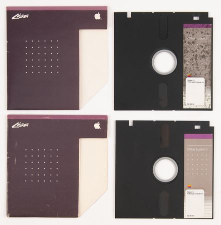 Lot #6026 Apple Lisa Computer with 'Twiggy' Drives, ProFile Hard Drive, Mouse, Keyboard, and Software - Image 25