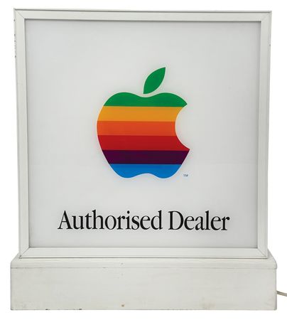Lot #6091 Apple Computer Authorized Dealer Illuminated Sign - Image 4
