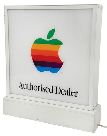 Lot #6091 Apple Computer Authorized Dealer Illuminated Sign - Image 6