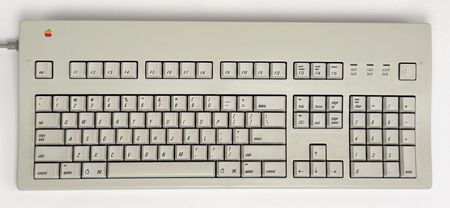 Lot #6043 Apple Extended Keyboard II with Original Box (Apple Evangelism Internal Developer Relations Unit) - Image 3