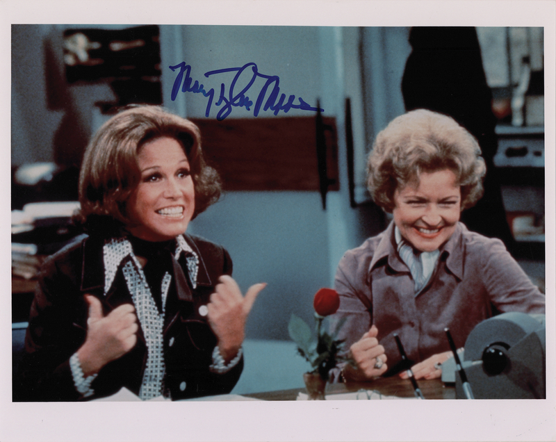 Lot 964 Mary Tyler Moore Signed Photograph