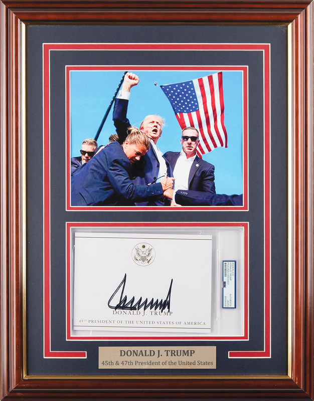 Lot 135 Donald Trump Signature