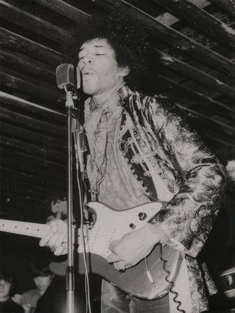 Lot #776 Jimi Hendrix (7) Original Photographs - Image 7