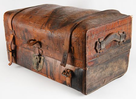 Lot #355 Civil War: Surgeon's Trunk and Vest - Image 6