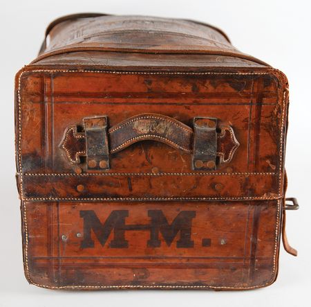 Lot #355 Civil War: Surgeon's Trunk and Vest - Image 7
