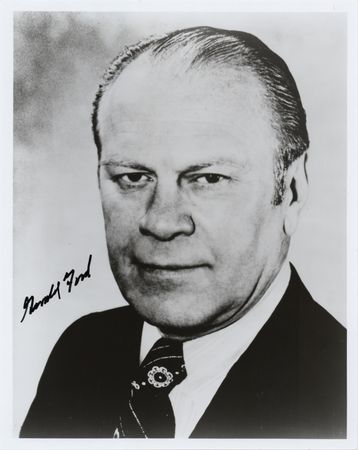 Lot #66 Gerald Ford Signed Photograph - Image 1