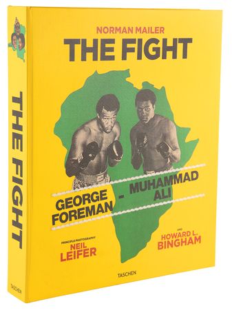 Lot #1018 Muhammad Ali: Neil Leifer and Howard Bingham Signed Book - The Fight (Ltd. Ed. #953/1974) - Image 5