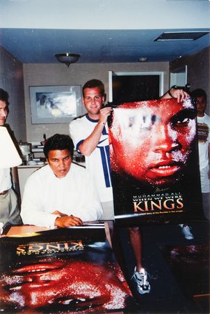 Lot #1017 Muhammad Ali Signed Movie Poster - When We Were Kings (27? x 40?) - Image 3