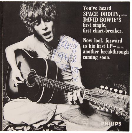 Lot #749 David Bowie Signed Humble Pie Tour Program - Image 1