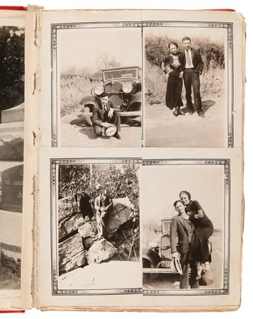 Lot #7100 Bonnie and Clyde Period Photograph Archive (500+) from the Personal Collection of Nellie May Barrow, the Older Sister of Clyde Barrow - Image 3