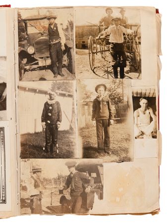 Lot #7100 Bonnie and Clyde Period Photograph Archive (500+) from the Personal Collection of Nellie May Barrow, the Older Sister of Clyde Barrow - Image 8