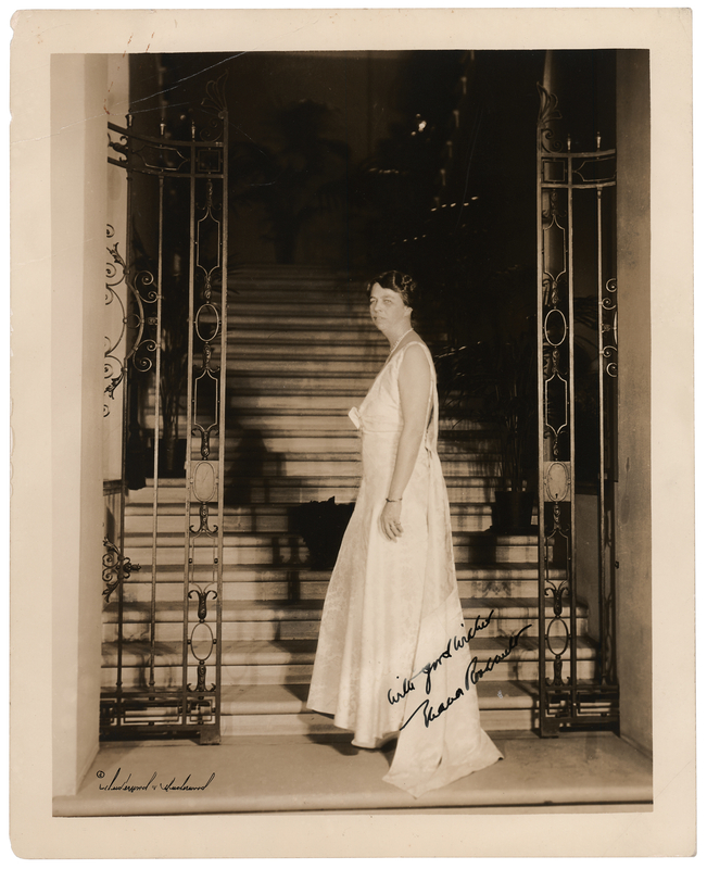Lot 74 Eleanor Roosevelt Signed Photograph