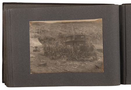 Lot #129 1899 Peary Relief Expedition Photograph Archive (175) with Incredible Arctic Imagery and Rare Photos of Robert E. Peary and Matthew Henson - Image 4