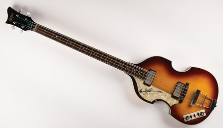 Lot #389 Beatles: Paul McCartney Signed Hofner 'Violin' Bass Guitar - Image 3