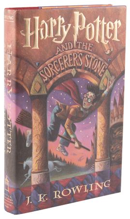 Lot #359 J. K. Rowling Signed Book - Harry Potter and the Sorcerer's Stone (Early US Edition) - Image 3