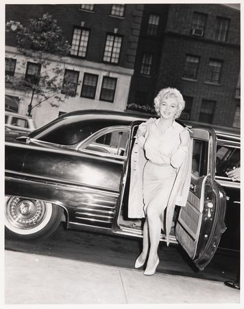 Lot #578 Marilyn Monroe Oversized Original Photograph - PSA Type I - Image 1