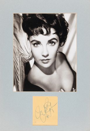 Lot #621 Elizabeth Taylor Signature - Image 1
