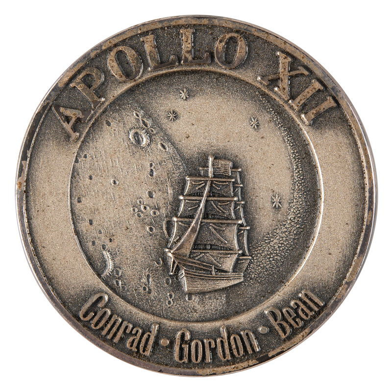 Lot 8242 Apollo 12 Flown 'Spanish Treasure' Robbins Medallion - From the Personal Collection of Charles Conrad