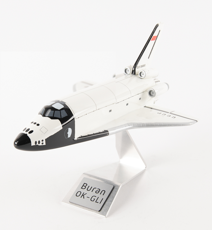 Lot 8617 Buran OK-GLI Orbital Spacecraft Model