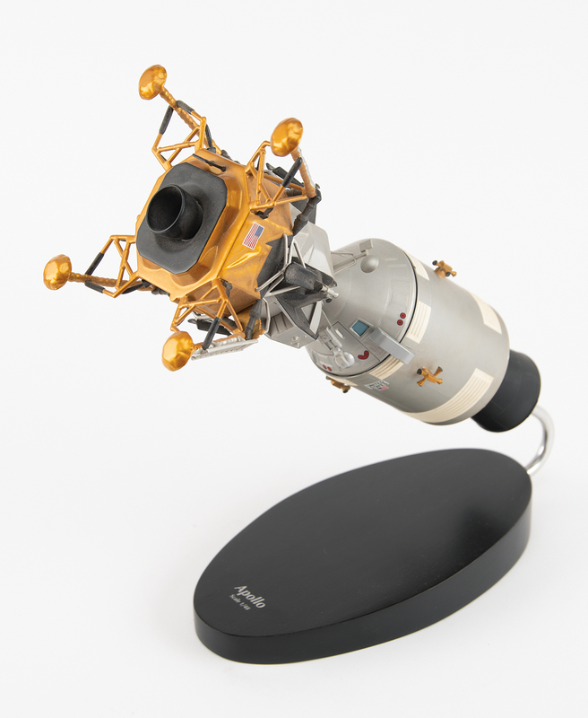 Lot 8614 Apollo LM/CSM Model