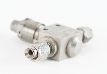 Lot #8493 Apollo Command Module Helium Valve - Image 3