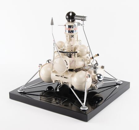 Lot #8608 Luna-16 Model ? The First Robotic Lunar Probe - Image 1