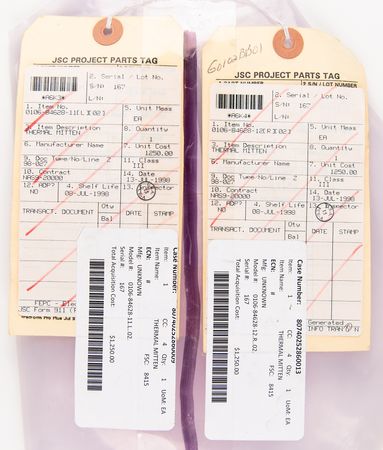 Lot #8552 Space Shuttle EVA Thermal Mittens - Image 6