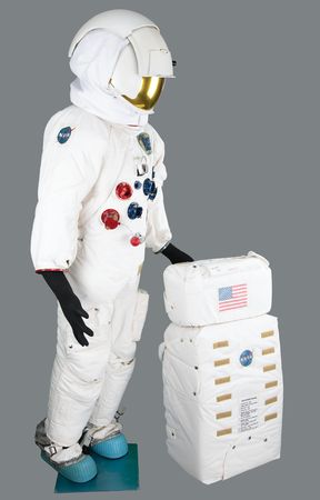 Lot #8480 Apollo A7LB Pressure Suit Replica - Complete Museum-Quality Reproduction - Image 2