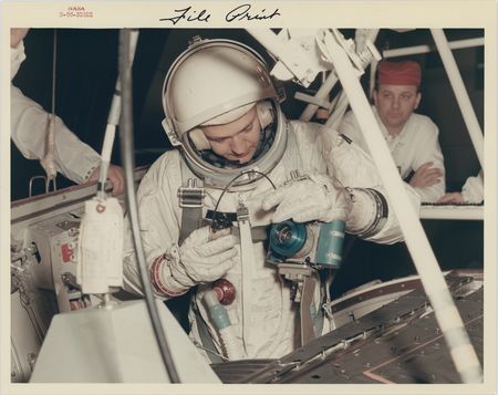 Lot #8090 Gemini (4) Original 'Type 1' Red-Numbered NASA Photographs - Image 3